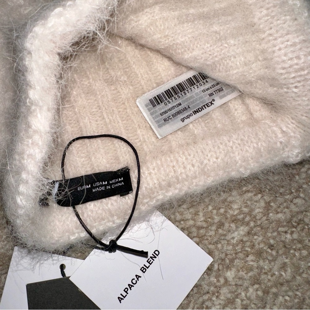ZARA Alpaca Neck Warmer - Picture 6 of 8